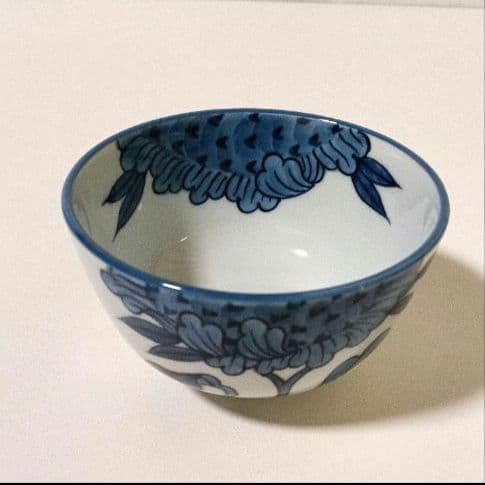 Amazon.co.jp: 源右衛門 夫婦飯碗 茶碗 染付向日葵絵 染錦椿絵 ペア
